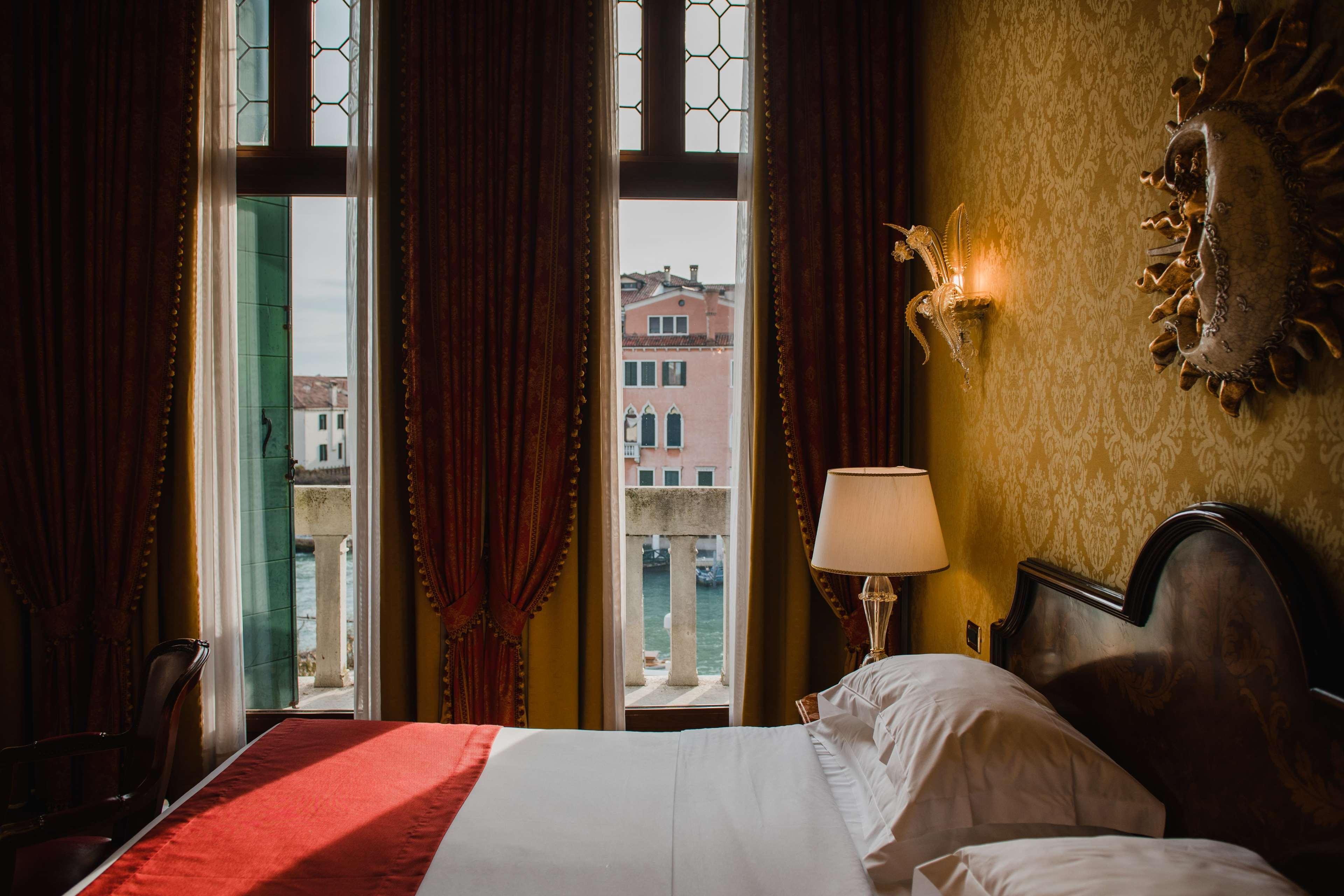 Nh Santa Lucia 4* Venedig