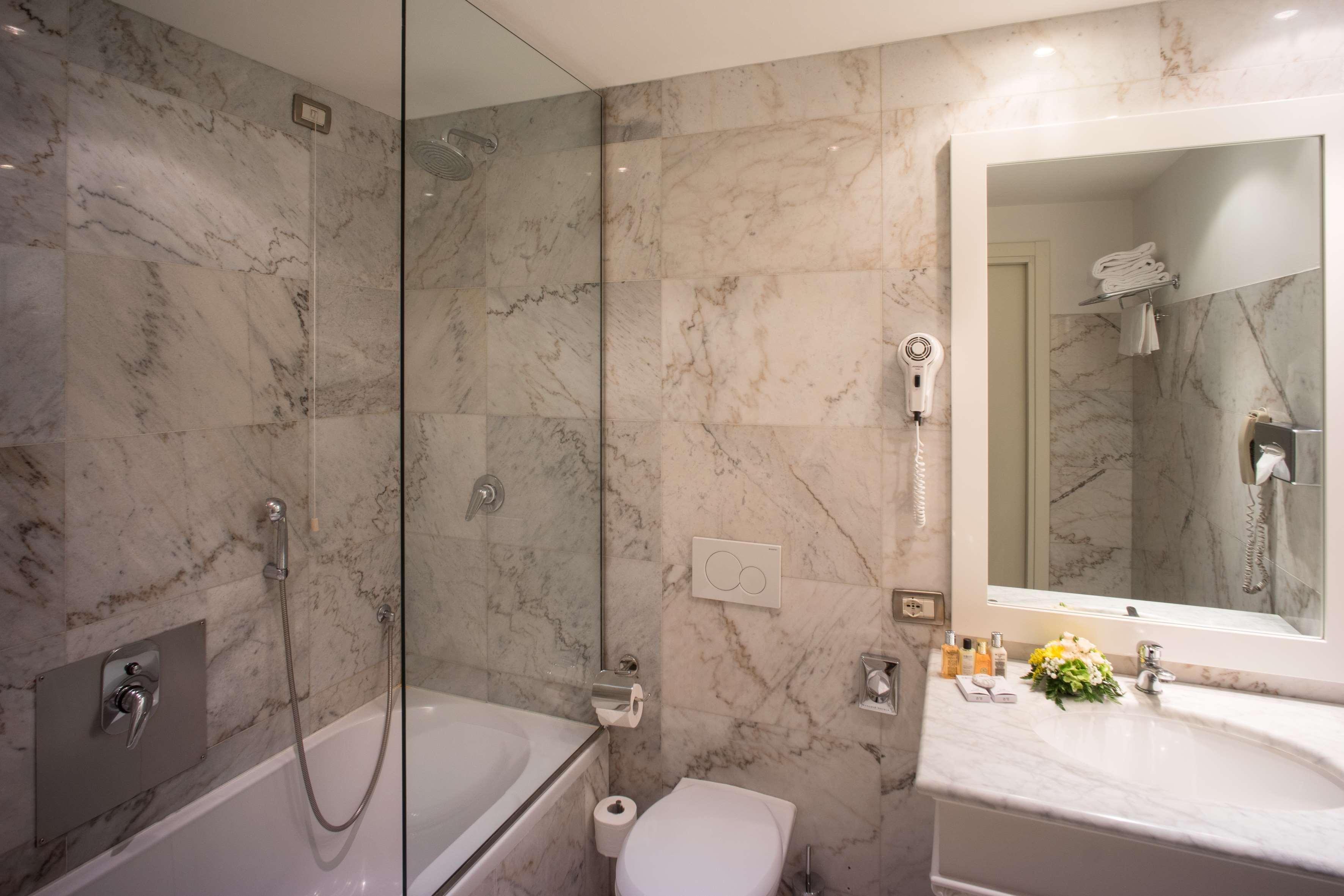 Hotel Nh Santa Lucia Venedig