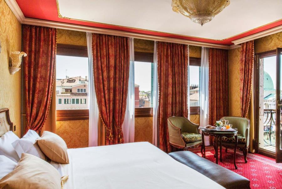 Hotel Nh Santa Lucia Venedig